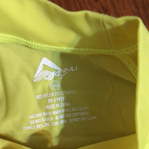 Kanu Surf rash guard bundle - Picture 3 of 3